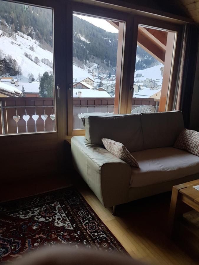 Dachwohnung Unterem Hoereli Vals Extérieur photo